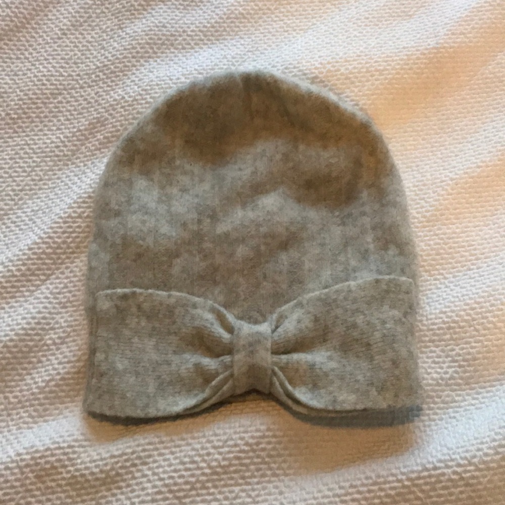 Club Monaco wool beanie